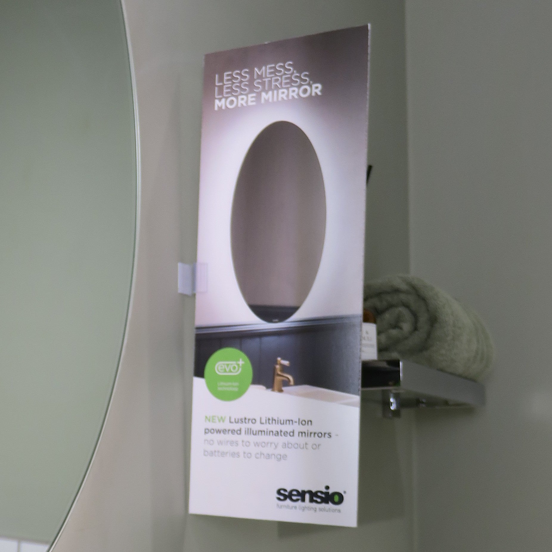 Lustro Aisle Fin