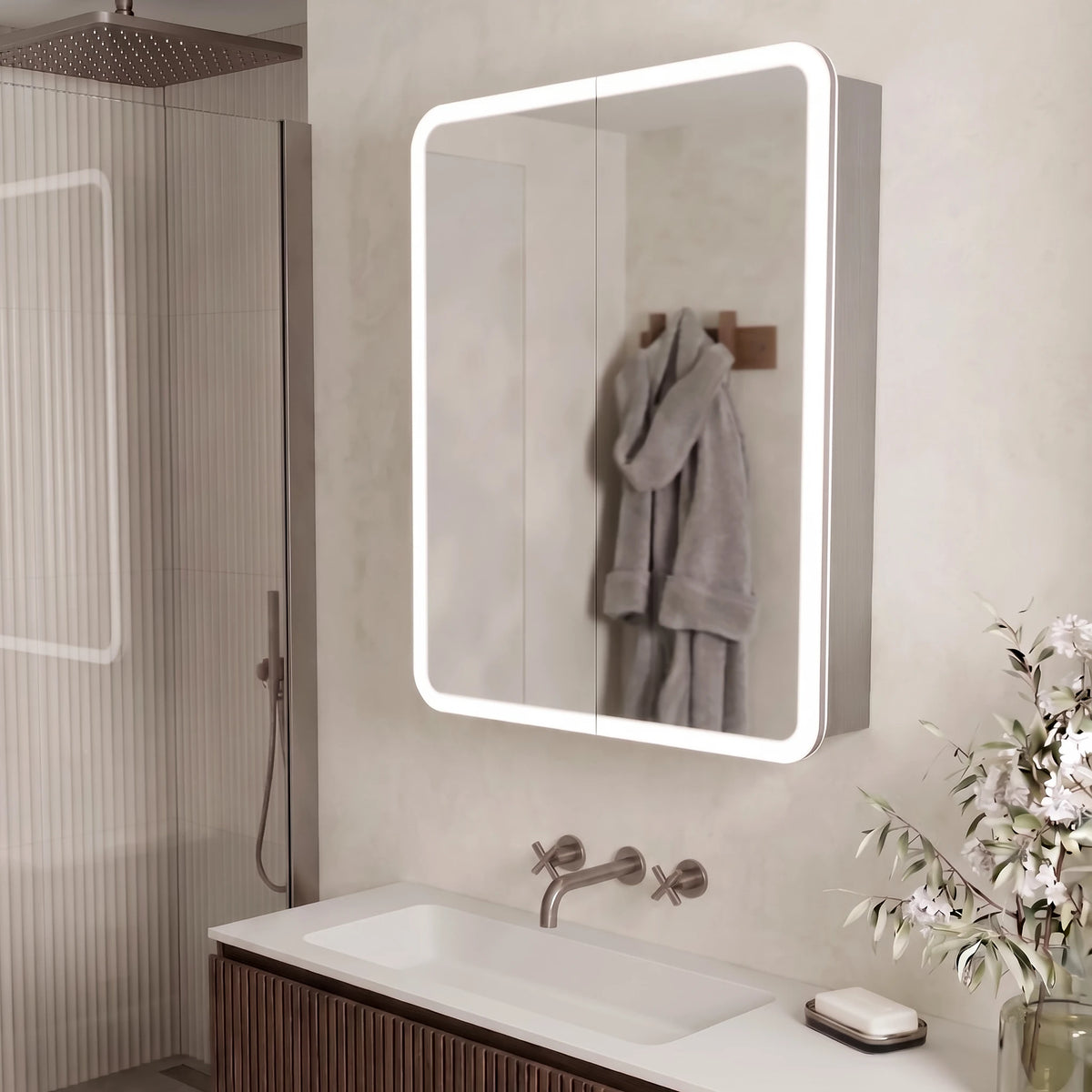 Sereno Battery Operated LED Mirror Cabinet, 600mm x 700mm