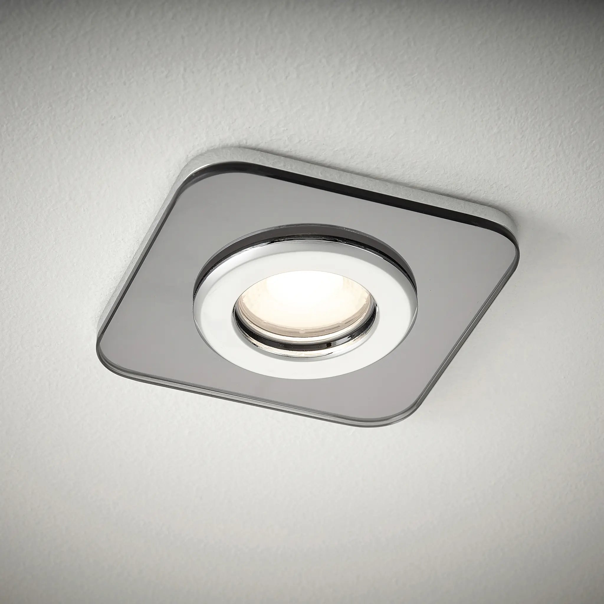 Cube TrioTone® Glass Bezel Downlight